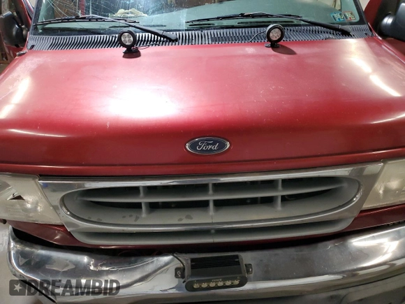 2000 Ford Econoline Cargo with VIN 1FMNE31L5YHA02689, listed as a Copart auction lot 49224125 with 249,120 mi miles and Salvage Title. Bid and sale history available at DreamBid. Image 12.