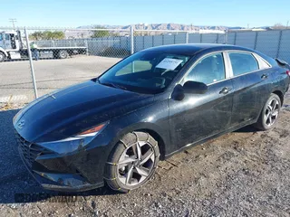 2023 Hyundai Elantra SEL z VIN KMHLS4AG8PU599223, wystawiony jako IAAI lot #41295731 z przebiegiem 13 255 mil mil oraz . Historia ofert i sprzedaży dostępna na DreamBid. Obrazek 17.