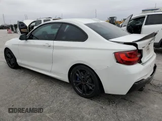 2017 BMW 2 Series M240i xDrive with VIN WBA2G3C39H7A25249, listed as a Copart auction lot 82289354 with 85,537 mi miles and Salvage Title. Bid and sale history available at carsss.com. Image 2.