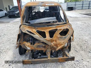 2013 Nissan NV200 SV with VIN 3N6CM0KN3DK690865, listed as a Copart auction lot 58585195 with Not provided miles and Non repairable. Bid and sale history available at DreamBid. Image 5.