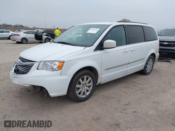 2014 Chrysler Town & Country Touring with VIN 2C4RC1BG8ER255121, listed as a IAAI auction lot 41518676 with 46,087 mi miles. Bid and sale history available at carsss.com. Image 18.
