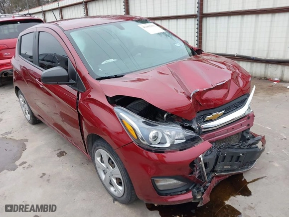 2022 Chevrolet Spark LS with VIN KL8CB6SA6NC015052, listed as a IAAI auction lot 41405492 with 39,853 mi miles. Bid and sale history available at carsss.com. Image 1.