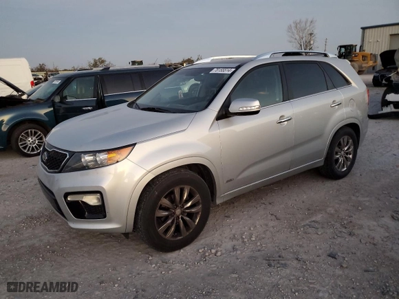 2013 Kia Sorento SX with VIN 5XYKWDA25DG374036, listed as a Copart auction lot 78155514 with 205,296 mi miles and Salvage Title. Bid and sale history available at carsss.com. Image 1.