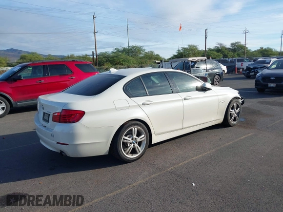 2011 BMW 5 Series 535i with VIN WBAFR7C59BC605360, listed as a IAAI auction lot 41448941 with 92,383 mi miles and . Bid and sale history available at DreamBid. Image 4.