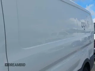 2017 Ford Transit с VIN 1FTYE1YM3HKB32719, выставлен на аукционе IAAI как лот 42715760 с пробегом 164 364 миль миль и . История ставок и продаж доступна на DreamBid. Изображение 8.