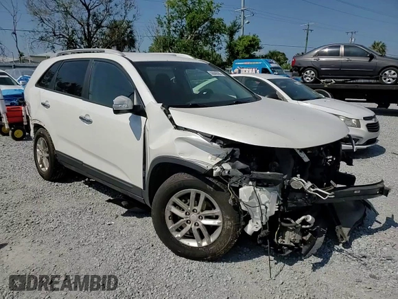 2014 Kia Sorento LX с VIN 5XYKT3A69EG508439, выставлен на аукционе Copart как лот 56848285 с пробегом Не указан миль и Списание • Salvage title. История ставок и продаж доступна на DreamBid. Изображение 14.