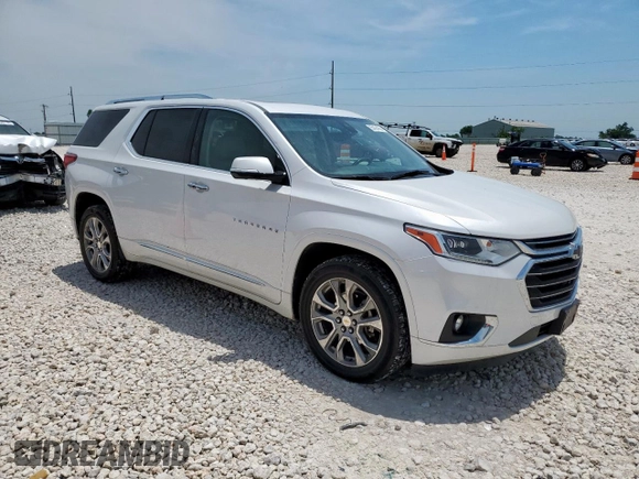 2019 Chevrolet Traverse Premier z VIN 1GNERKKW1KJ254538, wystawiony jako Copart lot #55424455 z przebiegiem 96 677 mil mil oraz Czysty tytuł • Clean title. Historia ofert i sprzedaży dostępna na DreamBid. Obrazek 4.
