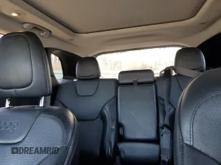 2020 Jeep Cherokee Limited z VIN 1C4PJMDN7LD549040, wystawiony jako Copart lot #54253975 z przebiegiem 59 632 mil mil oraz Szkody całkowita. Historia ofert i sprzedaży dostępna na DreamBid. Obrazek 10.