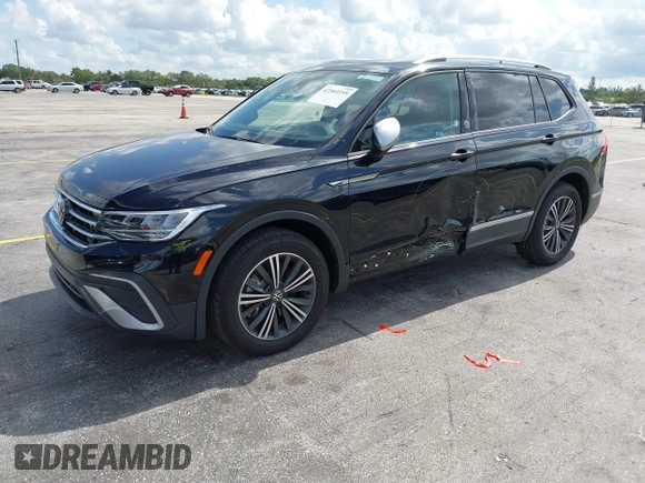 2024 Volkswagen Tiguan with VIN 3VVTB7AX9RM218526, listed as a IAAI auction lot 42564195 with Not provided miles and . Bid and sale history available at DreamBid. Image 2.