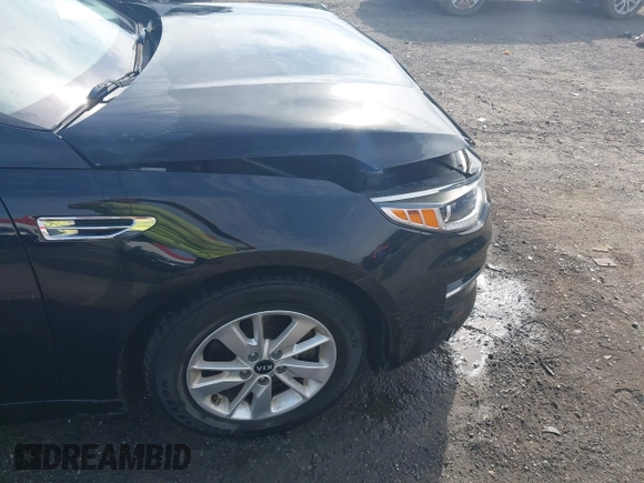 2016 Kia Optima LX with VIN 5XXGT4L35GG039310, listed as a IAAI auction lot 41910960 with 91,662 mi miles. Bid and sale history available at carsss.com. Image 20.
