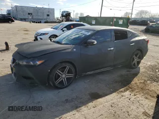 2016 Nissan Maxima SV z VIN 1N4AA6AP0GC423899, wystawiony jako Copart lot #49259655 z przebiegiem 141 324 mil mil oraz Czysty tytuł • Clean title. Historia ofert i sprzedaży dostępna na DreamBid. Obrazek 1.