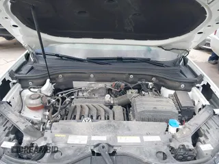 2022 Volkswagen Atlas SEL R-Line z VIN 1V2AR2CA7NC550648, wystawiony jako IAAI lot #41974370 z przebiegiem 48 378 mil mil oraz . Historia ofert i sprzedaży dostępna na DreamBid. Obrazek 10.