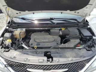 2017 Chrysler Pacifica Touring L Plus с VIN 2C4RC1EG2HR833620, выставлен на аукционе Copart как лот 57954605 с пробегом 106 025 миль миль и Списание • Salvage title. История ставок и продаж доступна на DreamBid. Изображение 12.