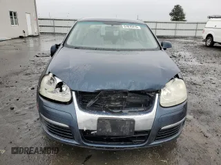 2006 Volkswagen Jetta Sedan Value Edition with VIN 3VWPF71K16M727396, listed as a Copart auction lot 51870415 with 222,371 mi miles and Salvage Title. Bid and sale history available at carsss.com. Image 5.