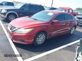 2016 Nissan Altima S z VIN 1N4AL3AP1GC223641, wystawiony jako IAAI lot #42234767 z przebiegiem 149 869 mil mil oraz . Historia ofert i sprzedaży dostępna na DreamBid. Obrazek 2.