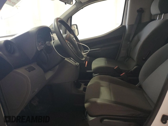 2020 Nissan NV200 S with VIN 3N6CM0KN6LK697100, listed as a Copart auction lot 61852385 with 191,500 mi miles and Clean title. Bid and sale history available at DreamBid. Image 7.