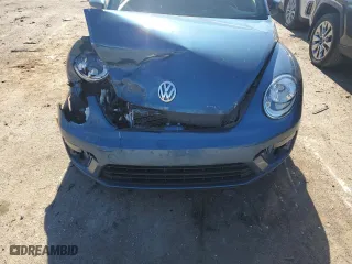 2019 Volkswagen Beetle S with VIN 3VWFD7AT3KM720132, listed as a Copart auction lot 76463854 with 123,163 mi miles and Salvage Title. Bid and sale history available at carsss.com. Image 12.