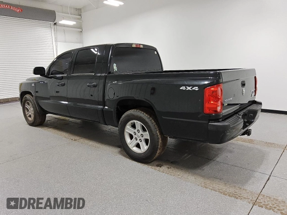 2010 Dodge Dakota Bighorn/Lonestar with VIN 1D7RW3GP4AS264232, listed as a Copart auction lot 82981924 with 192,857 mi miles and Clean Title. Bid and sale history available at carsss.com. Image 2.