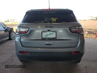 2022 Jeep Compass North with VIN 3C4NJDBB7NT209884, listed as a Copart auction lot 44819015 with 22,646 mi miles and Salvage Title. Bid and sale history available at DreamBid. Image 6.