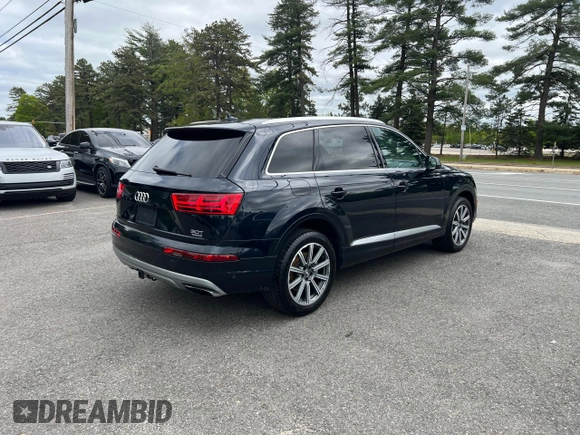 2017 Audi Q7 Premium Plus with VIN WA1LAAF75HD036771, listed as a Copart auction lot 57857695 with 147,461 mi miles and Clean title. Bid and sale history available at DreamBid. Image 4.