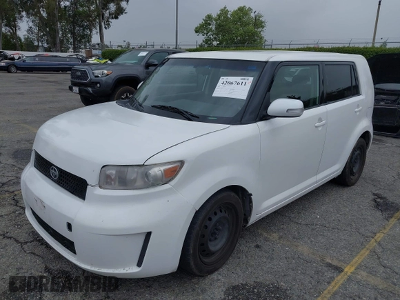 2008 Scion xB z VIN JTLKE50E681039754, wystawiony jako IAAI lot #42067611 z przebiegiem 133 463 mil mil oraz . Historia ofert i sprzedaży dostępna na DreamBid. Obrazek 17.