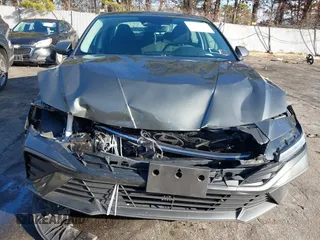 2024 Hyundai Elantra SE z VIN KMHLL4DG6RU689238, wystawiony jako IAAI lot #41100513 z przebiegiem 21 566 mil mil oraz . Historia ofert i sprzedaży dostępna na DreamBid. Obrazek 6.