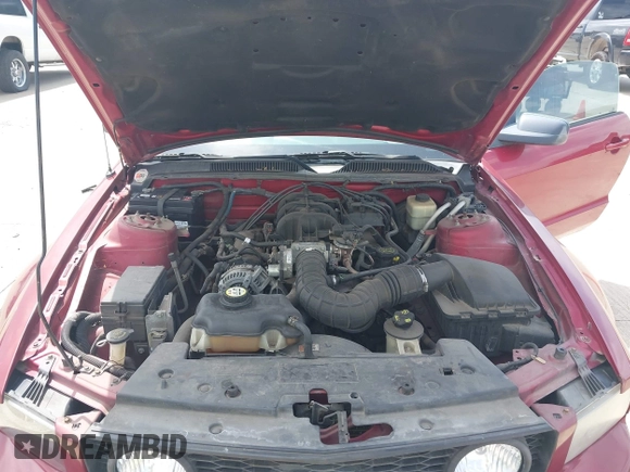 2007 Ford Mustang Deluxe with VIN 1ZVFT80N175279478, listed as a IAAI auction lot 42105526 with 167,176 mi miles. Bid and sale history available at carsss.com. Image 10.