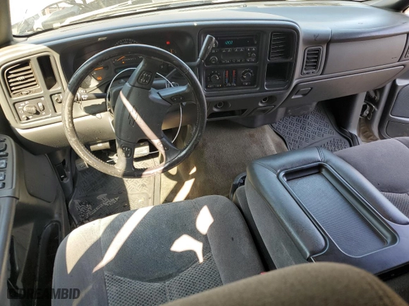 2007 Chevrolet Silverado 1500 Classic LT2 with VIN 2GCEC13Z571135759, listed as a Copart auction lot 66326164 with 132,065 mi miles and Salvage Title. Bid and sale history available at carsss.com. Image 8.