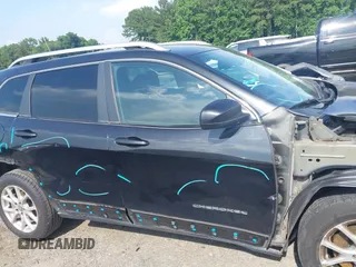 2016 Jeep Cherokee Latitude с VIN 1C4PJLCB4GW287540, выставлен на аукционе IAAI как лот 42517646 с пробегом 154 501 миль миль и . История ставок и продаж доступна на DreamBid. Изображение 14.