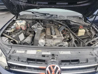 2014 Volkswagen Touareg Sport with VIN WVGEF9BP8ED009107, listed as a Copart auction lot 49070895 with 119,652 mi miles and Clean Title. Bid and sale history available at DreamBid. Image 12.