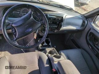 2002 Ford Ranger XL Fleet with VIN 1FTZR45E72PA98253, listed as a Copart auction lot 89013035 with 188,330 mi miles and Salvage Title. Bid and sale history available at DreamBid. Image 8.