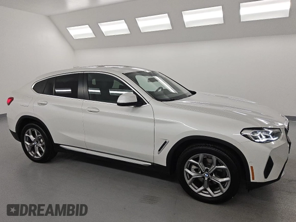2024 BMW X4 xDrive30i с VIN 5UX33DT07R9W64617, выставлен на аукционе Copart как лот 58201195 с пробегом 32 485 миль миль и Чистый • Clean title. История ставок и продаж доступна на DreamBid. Изображение 4.