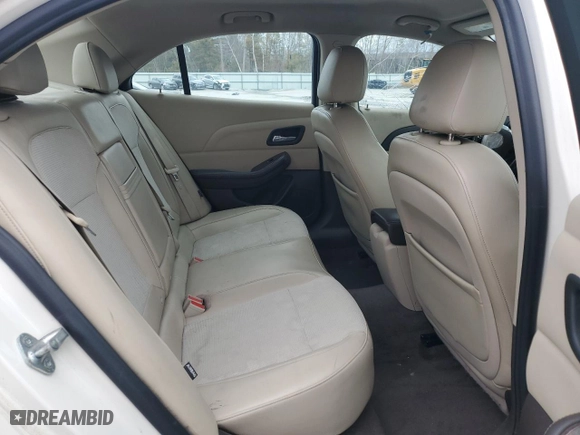 2013 Chevrolet Malibu ECO with VIN 1G11F5SR8DF152941, listed as a Copart auction lot 50490585 with 123,890 mi miles and Clean Title. Bid and sale history available at carsss.com. Image 10.