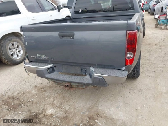 2008 Chevrolet Colorado LT w/1LT with VIN 1GCCS13E188152161, listed as a IAAI auction lot 41503253 with 188,444 mi miles. Bid and sale history available at carsss.com. Image 13.