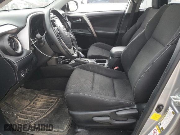 2018 Toyota RAV4 XLE with VIN JTMWFREV3JJ180152, listed as a Copart auction lot 46949465 with 103,346 mi miles and Clean Title. Bid and sale history available at DreamBid. Image 7.