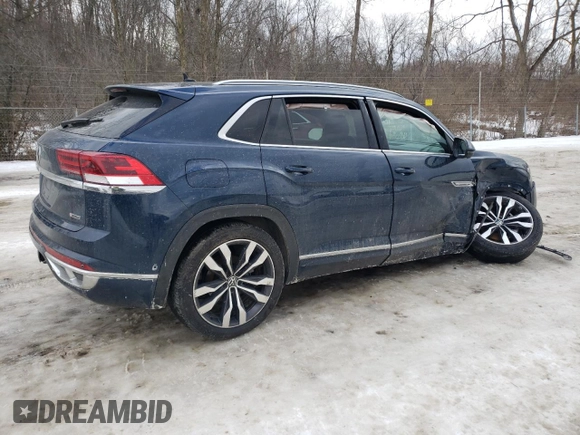 2021 Volkswagen Atlas SEL Premium R-Line with VIN 1V2FE2CA3MC206217, listed as a Copart auction lot 42675215 with 61,723 mi miles and Salvage title. Bid and sale history available at DreamBid. Image 3.