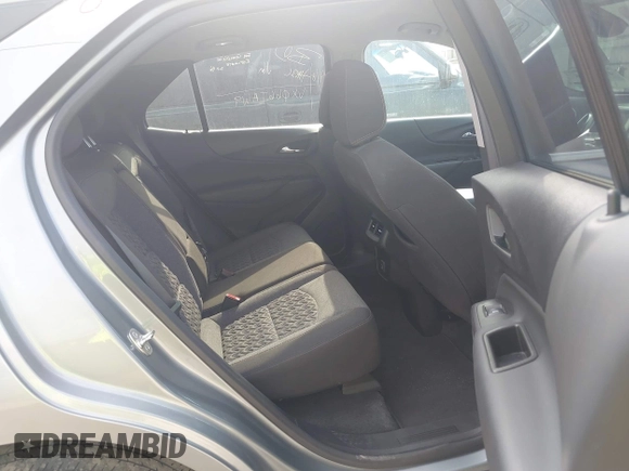 2024 Chevrolet Equinox LT with VIN 3GNAXUEG1RS182754, listed as a IAAI auction lot 42041296 with 32,015 mi miles. Bid and sale history available at carsss.com. Image 8.