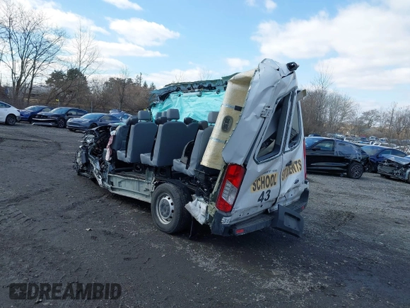 2018 Ford Transit Passenger XL with VIN 1FMZK1CM0JKB21599, listed as a IAAI auction lot 41511852 with Not provided miles and . Bid and sale history available at DreamBid. Image 3.
