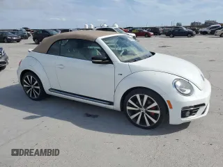2014 Volkswagen Beetle with VIN 3VW7S7AT5EM815435, listed as a Copart auction lot 43213645 with 109,082 mi miles and Salvage Title. Bid and sale history available at DreamBid. Image 4.