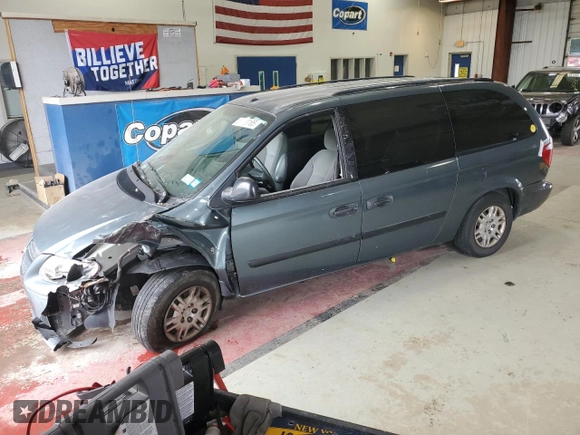 2007 Dodge Grand Caravan SE z VIN 1D4GP24R97B202805, wystawiony jako Copart lot #56400185 z przebiegiem 131 291 mil mil oraz Szkoda całkowita • Salvage title. Historia ofert i sprzedaży dostępna na DreamBid. Obrazek 1.