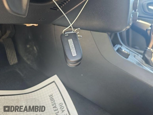 2019 Jeep Cherokee Altitude with VIN 1C4PJMLX6KD361465, listed as a IAAI auction lot 42730449 with 116,730 mi miles and . Bid and sale history available at DreamBid. Image 6.