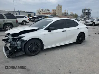 2022 Toyota Camry SE with VIN 4T1G11AK8NU017495, listed as a Copart auction lot 51078705 with 0 mi miles and Salvage Title. Bid and sale history available at carsss.com. Image 1.