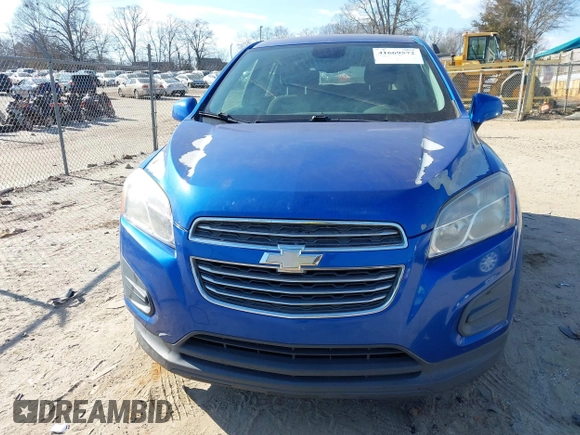 2015 Chevrolet Trax LS with VIN KL7CJKSB4FB086024, listed as a IAAI auction lot 41669572 with 124,312 mi miles. Bid and sale history available at carsss.com. Image 6.