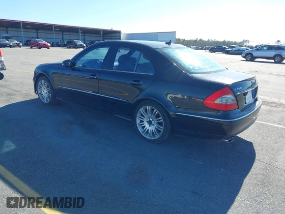 2008 Mercedes-Benz E-Class Luxury 3.5L with VIN WDBUF56X68B184781, listed as a IAAI auction lot 41812271 with 180,567 mi miles. Bid and sale history available at carsss.com. Image 3.