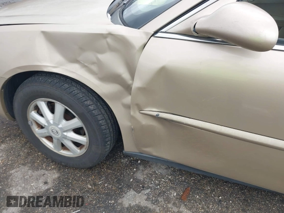 2005 Buick LaCrosse CX with VIN 2G4WC532451244821, listed as a IAAI auction lot 42204032 with 146,645 mi miles and . Bid and sale history available at DreamBid. Image 6.