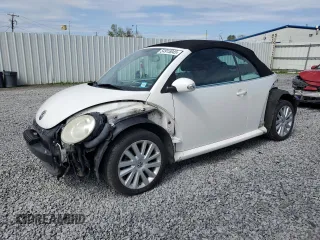2010 Volkswagen Beetle with VIN 3VWRG3AL6AM010041, listed as a Copart auction lot 54915045 with 95,719 mi miles and Salvage Title. Bid and sale history available at DreamBid. Image 1.
