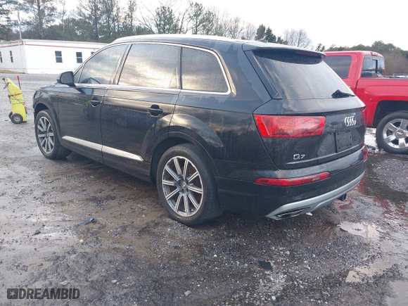 2017 Audi Q7 Premium Plus with VIN WA1LAAF78HD004770, listed as a IAAI auction lot 41251276 with 127,854 mi miles. Bid and sale history available at carsss.com. Image 3.
