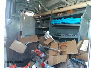 2018 Ford Transit z VIN 1FTYR2CM5JKA51972, wystawiony jako IAAI lot #36489006 z przebiegiem 129 736 mil mil oraz . Historia ofert i sprzedaży dostępna na DreamBid. Obrazek 8.
