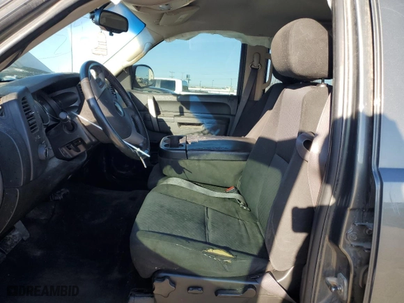 2011 Chevrolet Silverado 1500 LT with VIN 3GCPKSE37BG288492, listed as a Copart auction lot 47487345 with 228,075 mi miles and Salvage Title. Bid and sale history available at carsss.com. Image 7.
