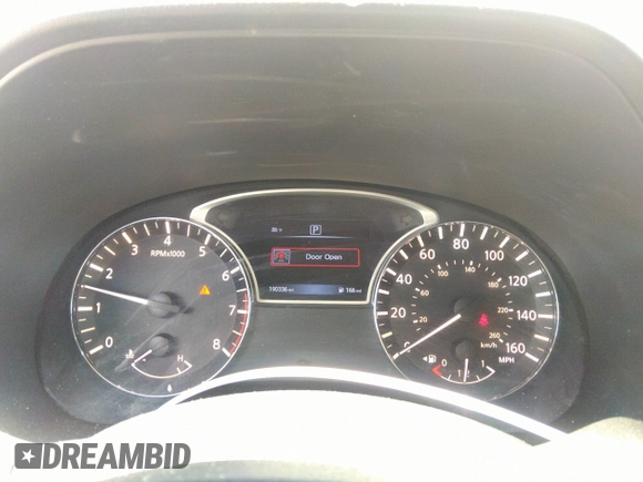 2017 Nissan Pathfinder SV with VIN 5N1DR2MN8HC665291, listed as a IAAI auction lot 42560354 with 190,336 mi miles and . Bid and sale history available at DreamBid. Image 7.
